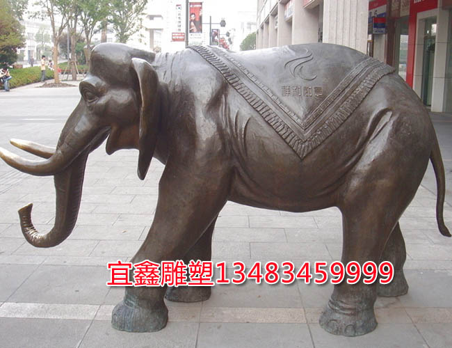 铜雕大象